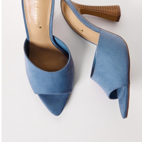 Mira Heeled Sandals in Size 7 - Picture 4 of 7